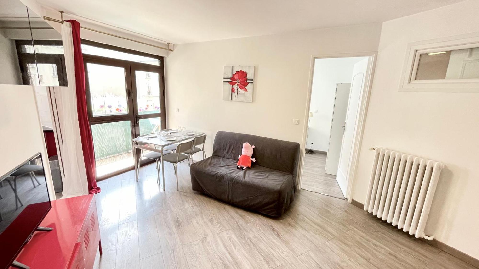 Avec Balcon, 5 Personnes Appartement Paris